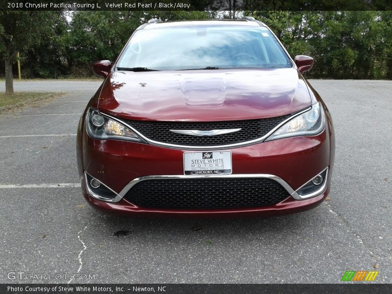 Velvet Red Pearl / Black/Alloy 2018 Chrysler Pacifica Touring L