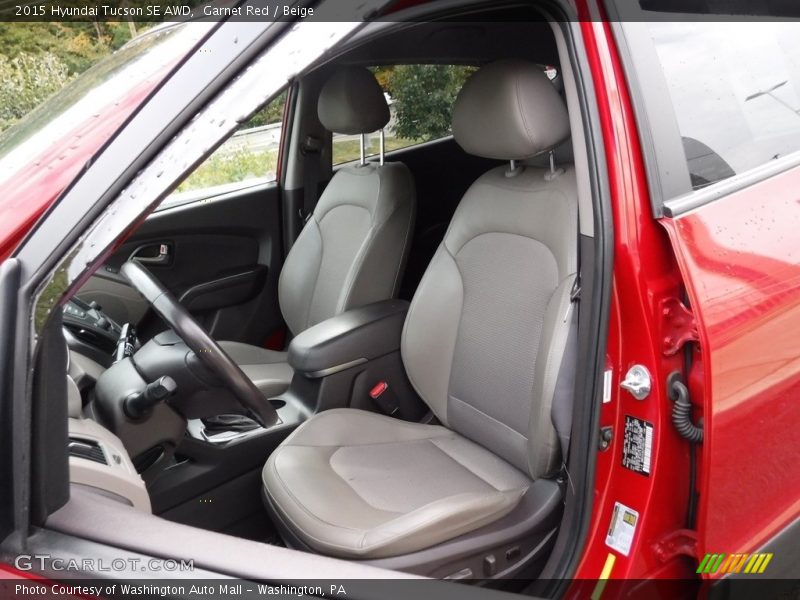 Garnet Red / Beige 2015 Hyundai Tucson SE AWD