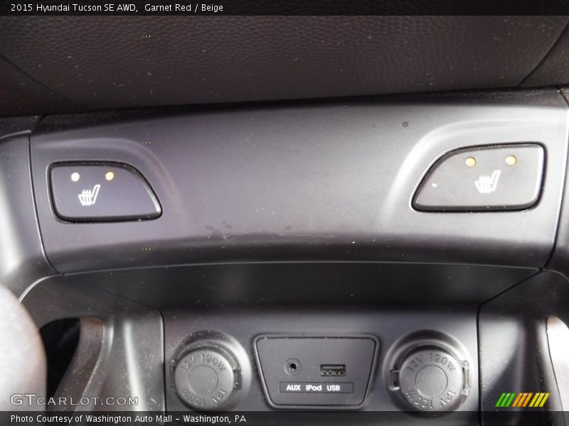 Garnet Red / Beige 2015 Hyundai Tucson SE AWD