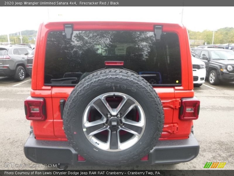 Firecracker Red / Black 2020 Jeep Wrangler Unlimited Sahara 4x4