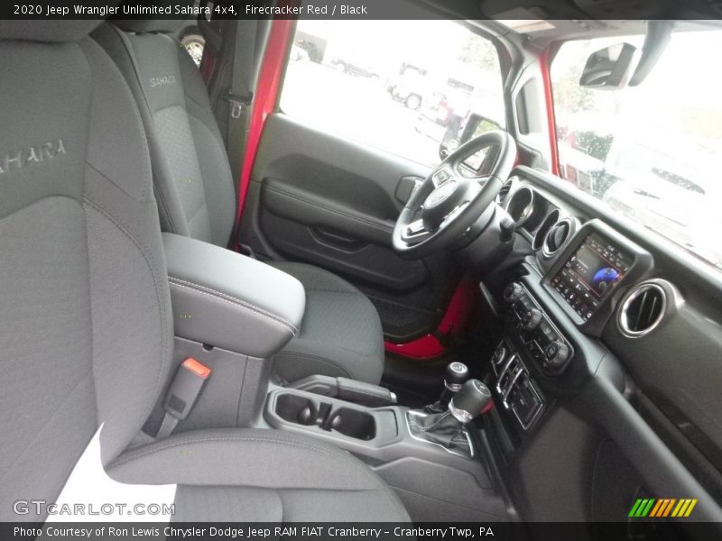 Firecracker Red / Black 2020 Jeep Wrangler Unlimited Sahara 4x4