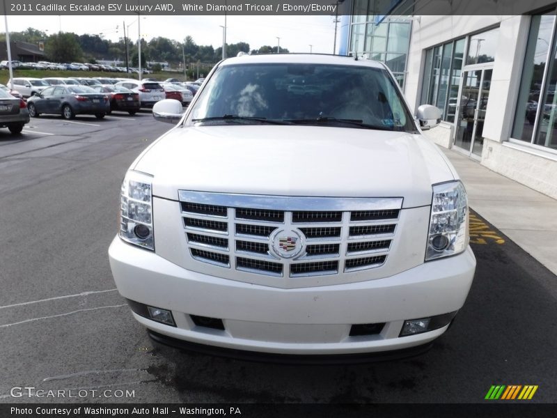 White Diamond Tricoat / Ebony/Ebony 2011 Cadillac Escalade ESV Luxury AWD