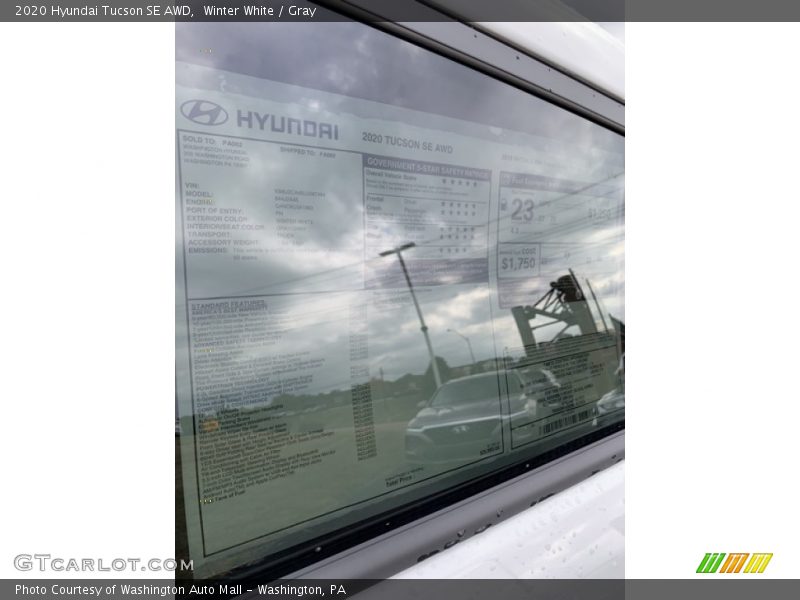 Winter White / Gray 2020 Hyundai Tucson SE AWD