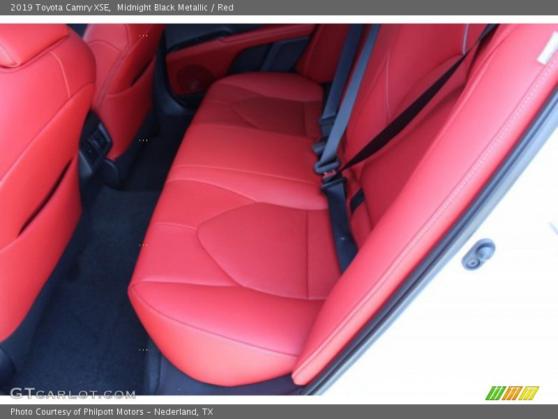 Midnight Black Metallic / Red 2019 Toyota Camry XSE