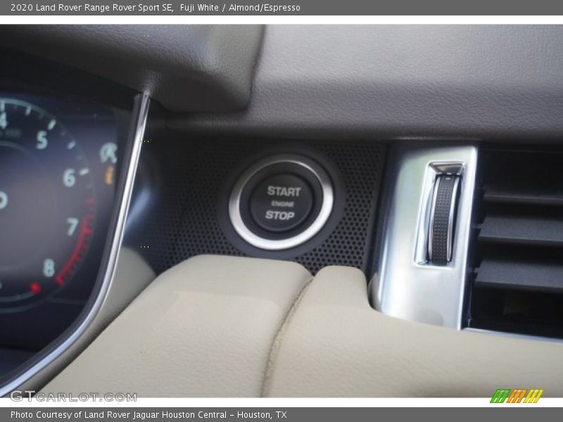 Fuji White / Almond/Espresso 2020 Land Rover Range Rover Sport SE