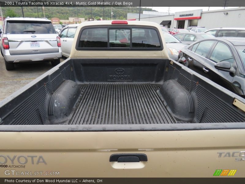 Mystic Gold Metallic / Oak Beige 2001 Toyota Tacoma V6 Xtracab 4x4