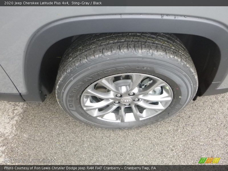 Sting-Gray / Black 2020 Jeep Cherokee Latitude Plus 4x4