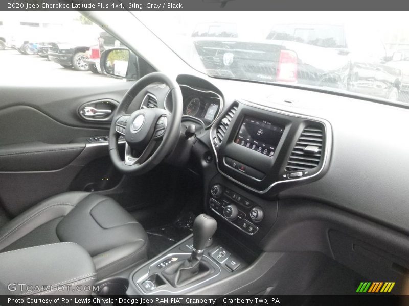 Sting-Gray / Black 2020 Jeep Cherokee Latitude Plus 4x4