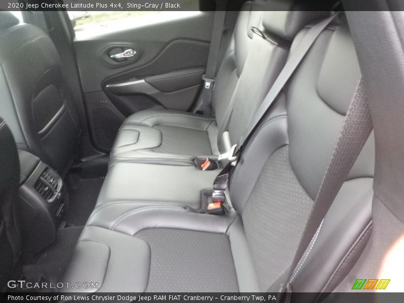 Sting-Gray / Black 2020 Jeep Cherokee Latitude Plus 4x4