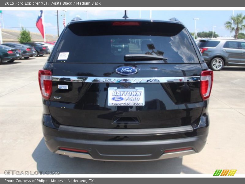 Agate Black / Medium Black 2019 Ford Explorer XLT