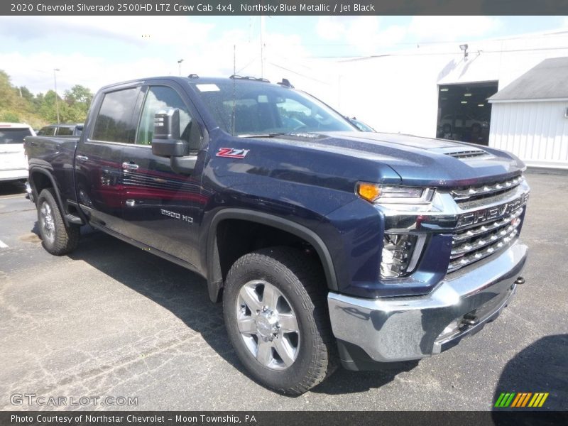 Front 3/4 View of 2020 Silverado 2500HD LTZ Crew Cab 4x4
