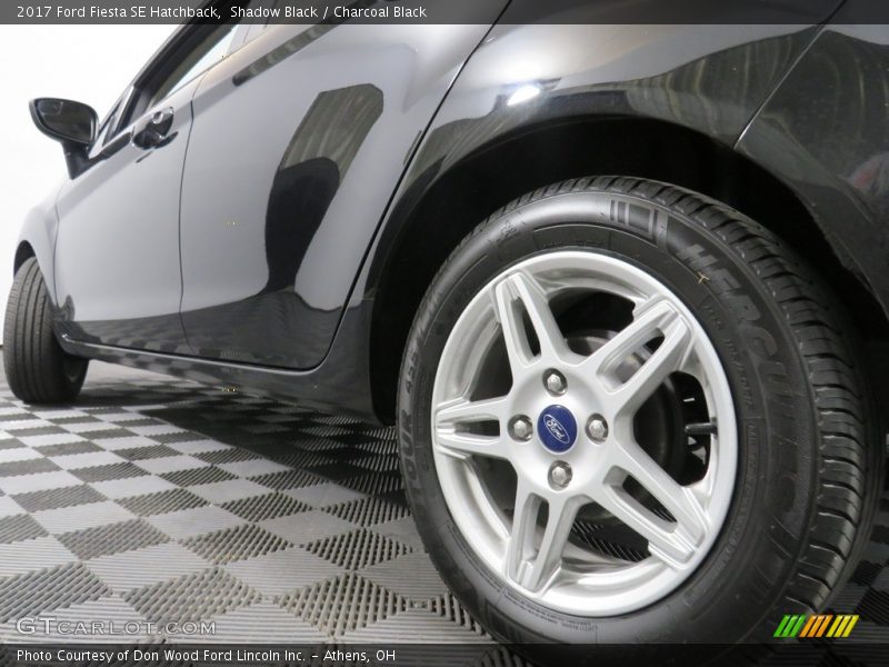 Shadow Black / Charcoal Black 2017 Ford Fiesta SE Hatchback