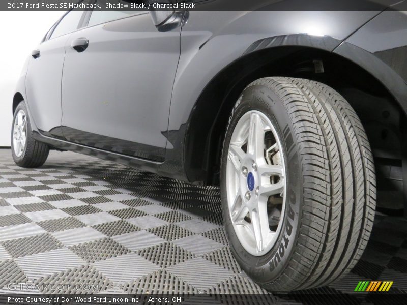 Shadow Black / Charcoal Black 2017 Ford Fiesta SE Hatchback