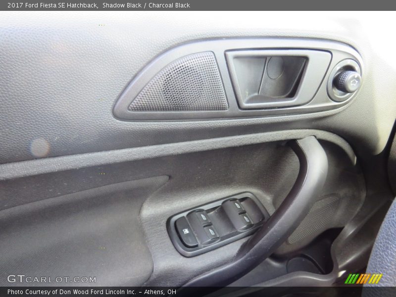 Shadow Black / Charcoal Black 2017 Ford Fiesta SE Hatchback