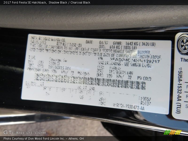 Shadow Black / Charcoal Black 2017 Ford Fiesta SE Hatchback