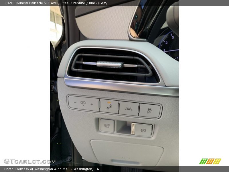 Controls of 2020 Palisade SEL AWD