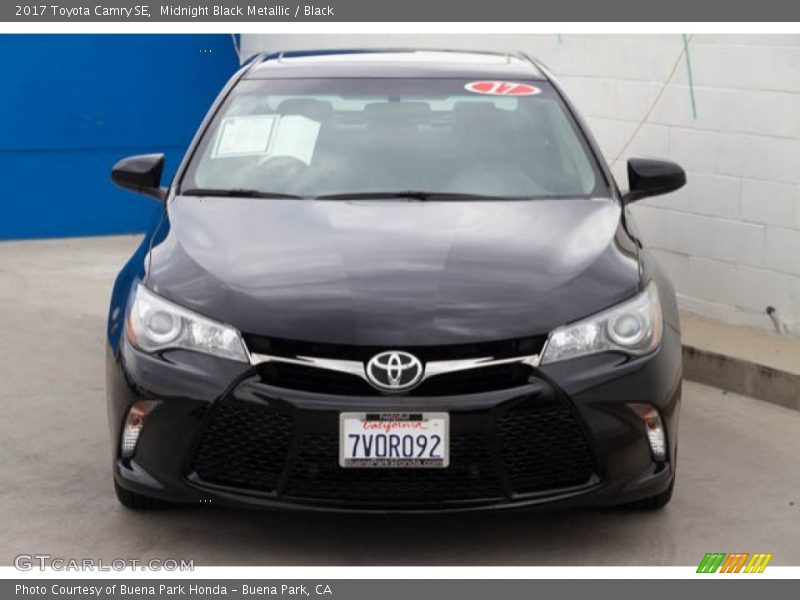 Midnight Black Metallic / Black 2017 Toyota Camry SE