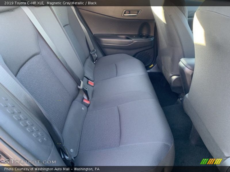 Magnetic Gray Metallic / Black 2019 Toyota C-HR XLE