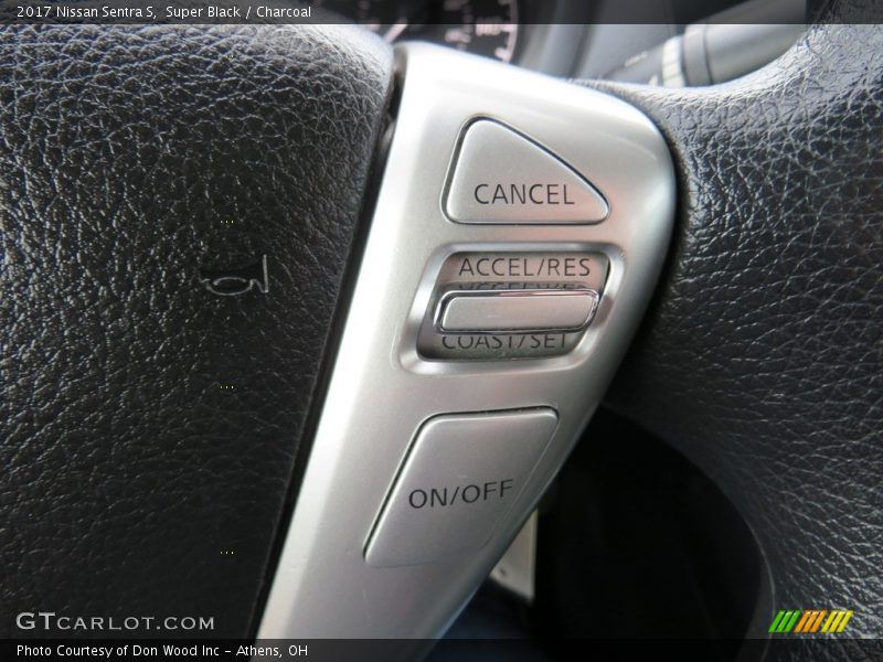 Super Black / Charcoal 2017 Nissan Sentra S