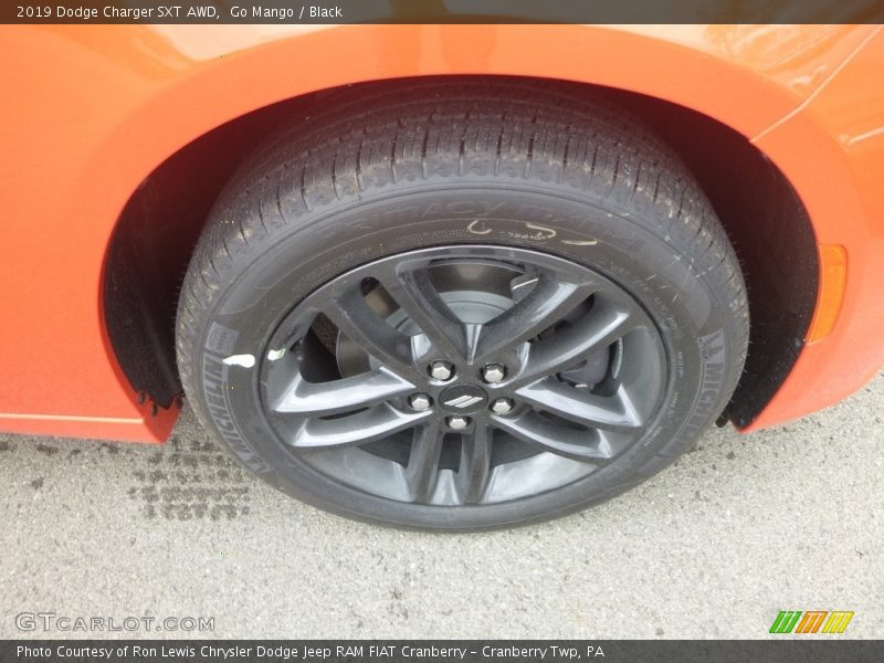 Go Mango / Black 2019 Dodge Charger SXT AWD