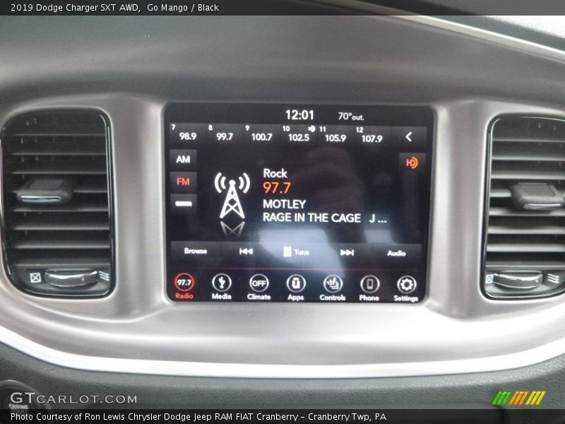 Go Mango / Black 2019 Dodge Charger SXT AWD