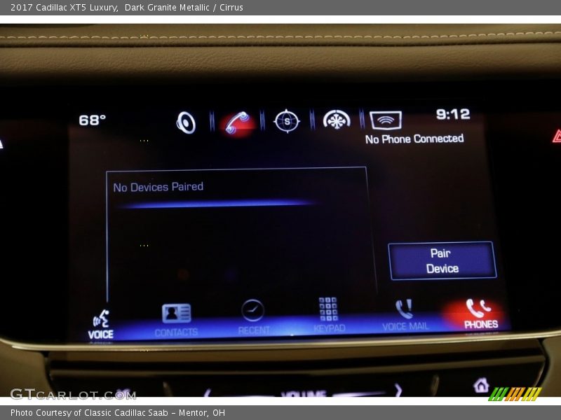 Dark Granite Metallic / Cirrus 2017 Cadillac XT5 Luxury