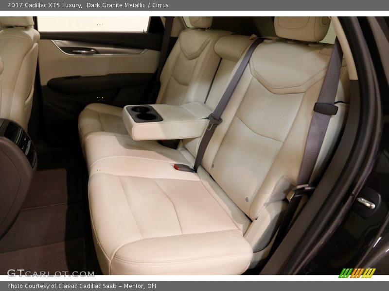 Dark Granite Metallic / Cirrus 2017 Cadillac XT5 Luxury