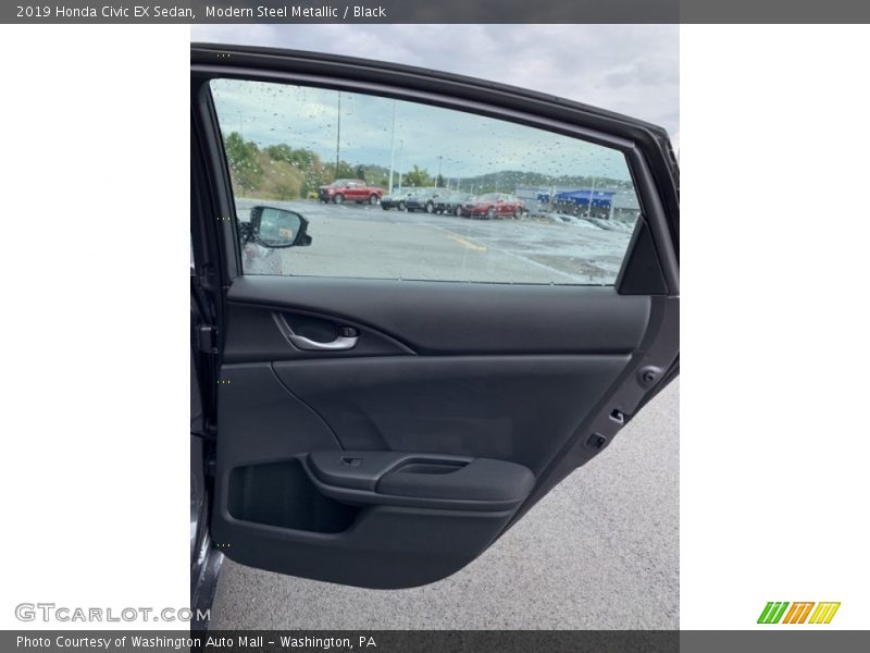 Modern Steel Metallic / Black 2019 Honda Civic EX Sedan
