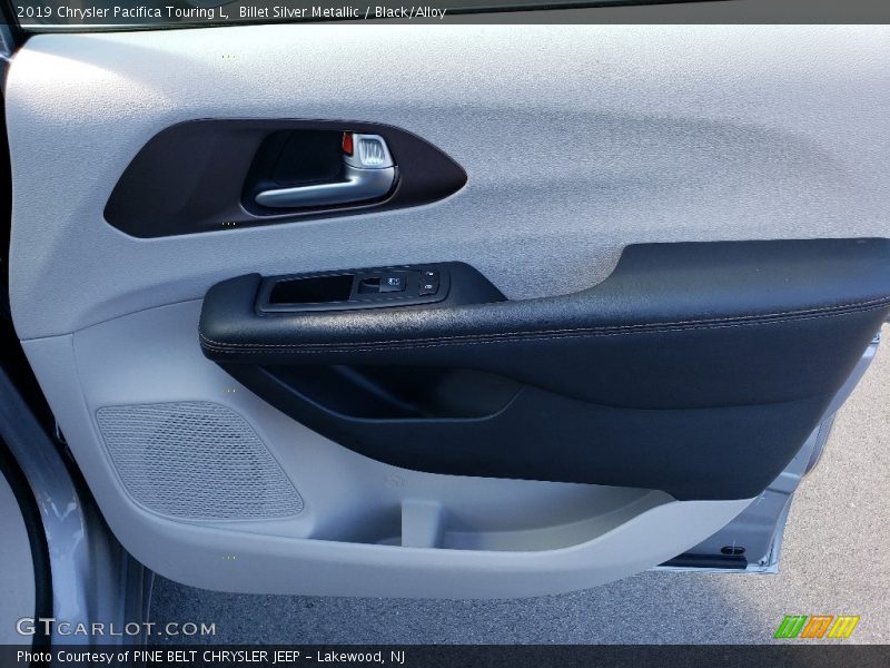 Billet Silver Metallic / Black/Alloy 2019 Chrysler Pacifica Touring L