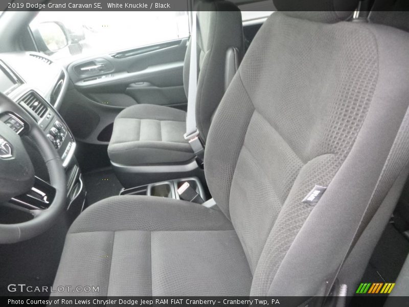 White Knuckle / Black 2019 Dodge Grand Caravan SE