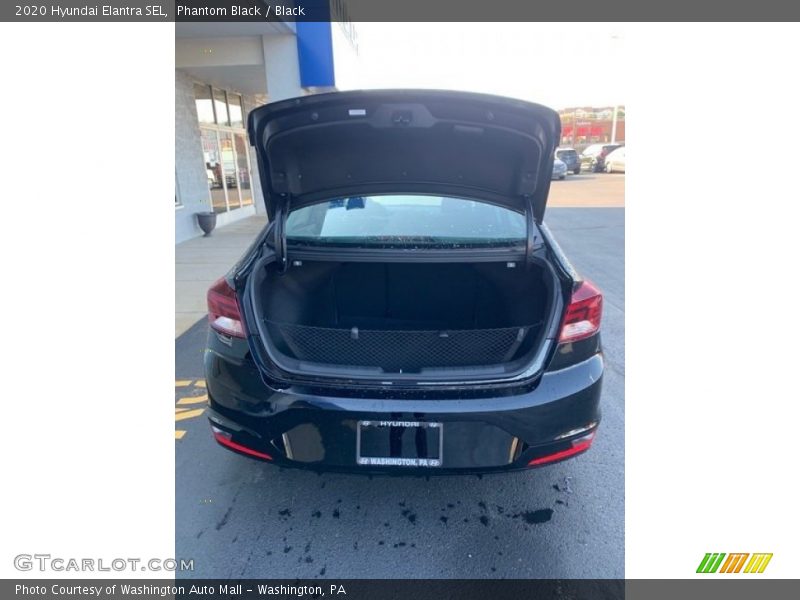 Phantom Black / Black 2020 Hyundai Elantra SEL