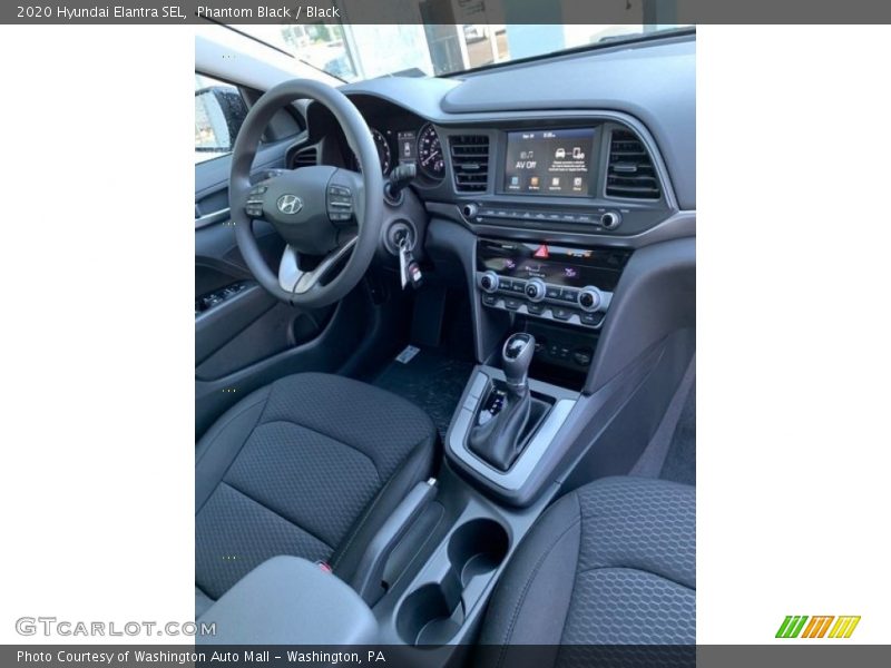 Phantom Black / Black 2020 Hyundai Elantra SEL