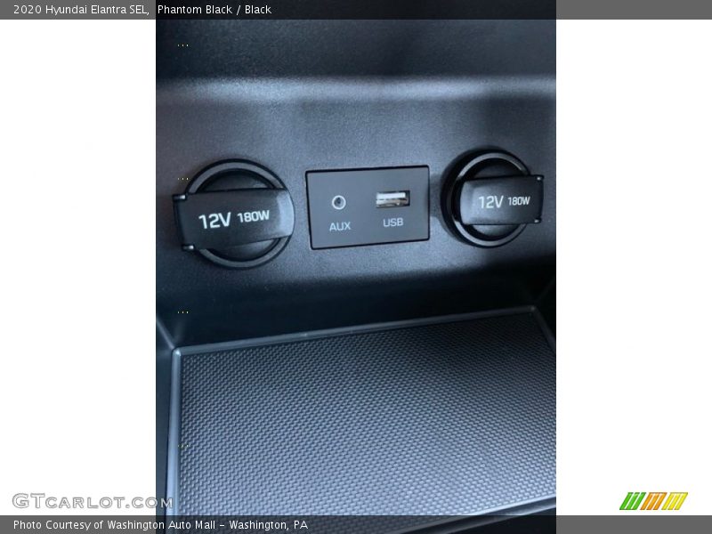 Phantom Black / Black 2020 Hyundai Elantra SEL