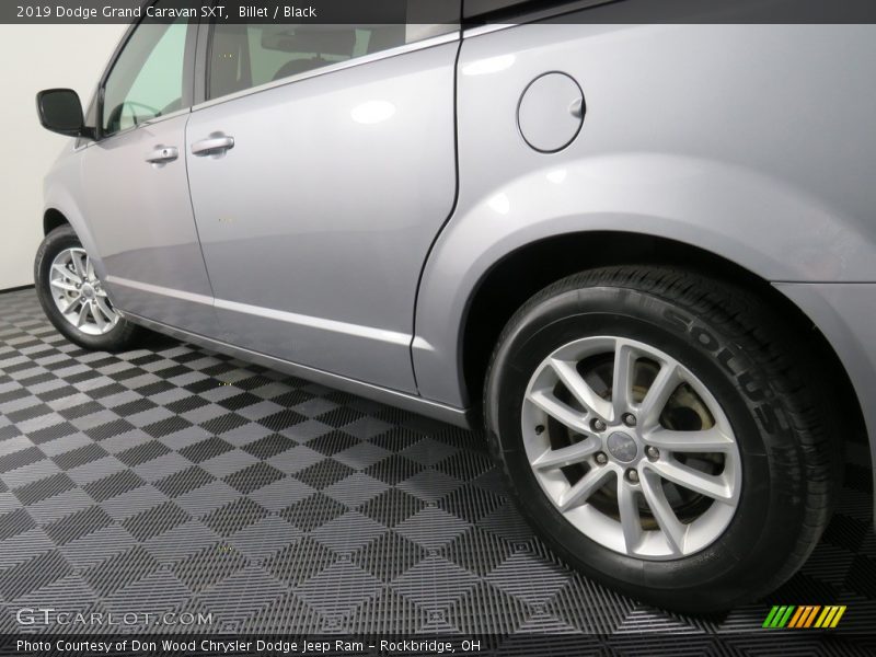 Billet / Black 2019 Dodge Grand Caravan SXT