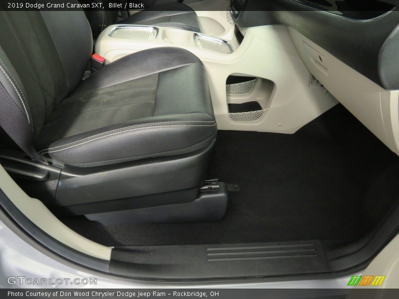 Billet / Black 2019 Dodge Grand Caravan SXT