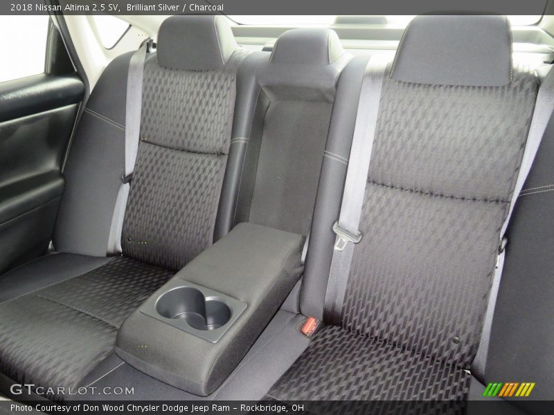 Brilliant Silver / Charcoal 2018 Nissan Altima 2.5 SV