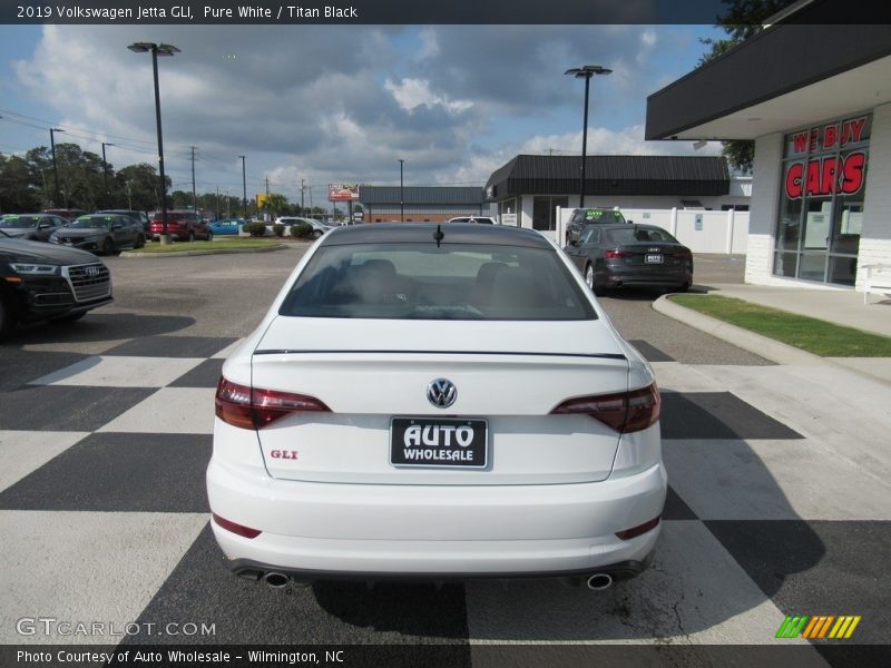 Pure White / Titan Black 2019 Volkswagen Jetta GLI