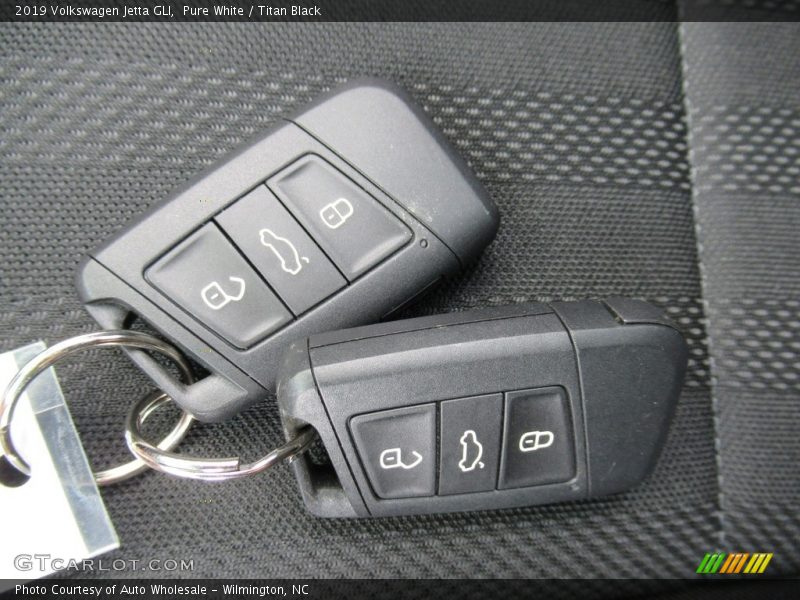 Keys of 2019 Jetta GLI