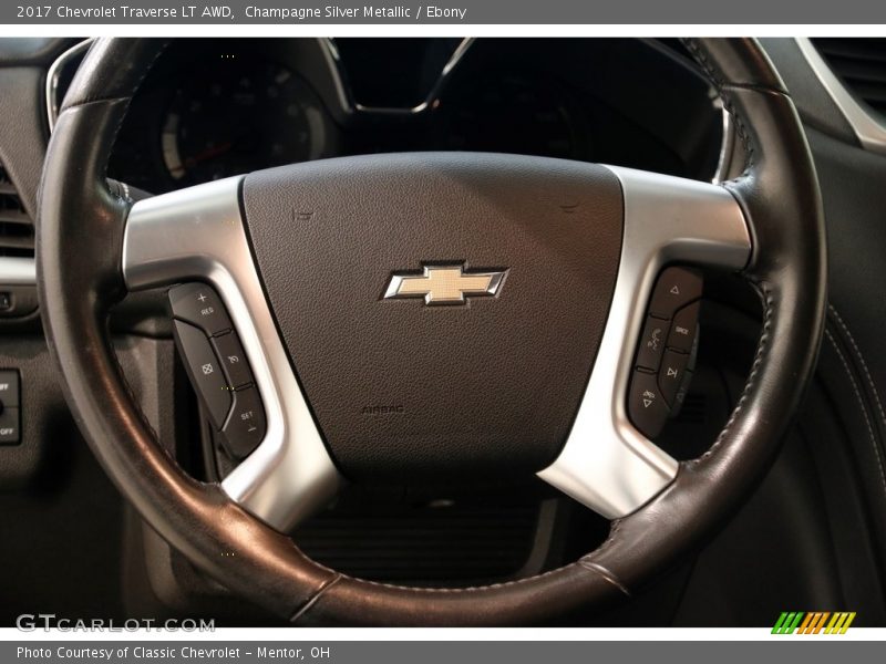 Champagne Silver Metallic / Ebony 2017 Chevrolet Traverse LT AWD