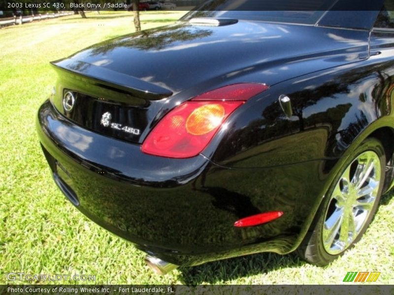 Black Onyx / Saddle 2003 Lexus SC 430
