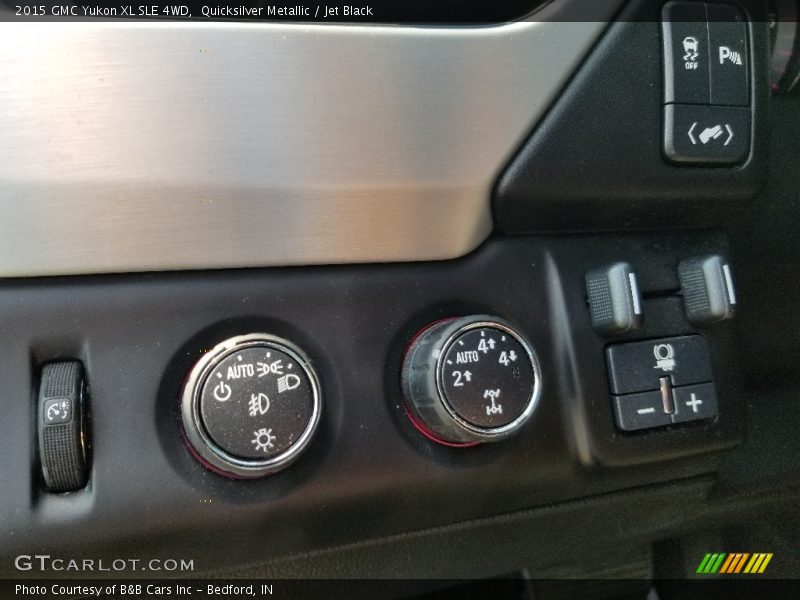 Quicksilver Metallic / Jet Black 2015 GMC Yukon XL SLE 4WD