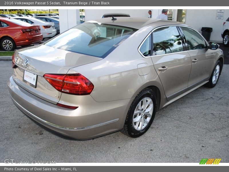 Titanium Beige / Titan Black 2016 Volkswagen Passat S Sedan
