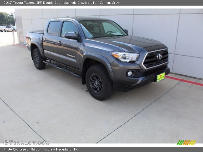 Magnetic Gray Metallic / Cement Gray 2017 Toyota Tacoma SR5 Double Cab