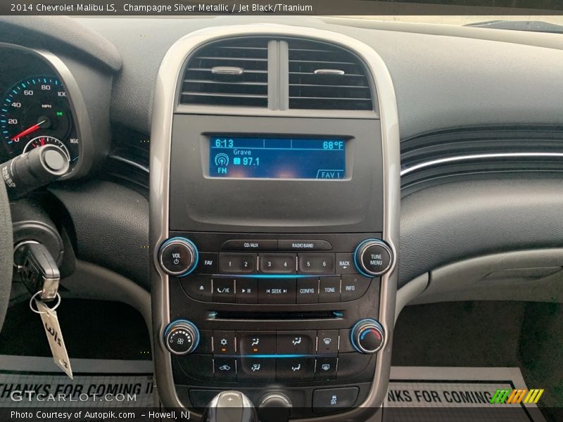 Champagne Silver Metallic / Jet Black/Titanium 2014 Chevrolet Malibu LS