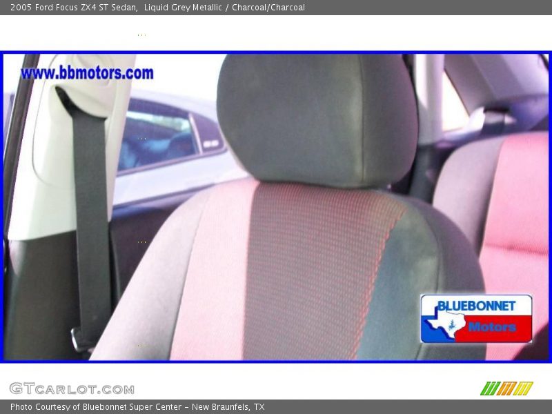 Liquid Grey Metallic / Charcoal/Charcoal 2005 Ford Focus ZX4 ST Sedan