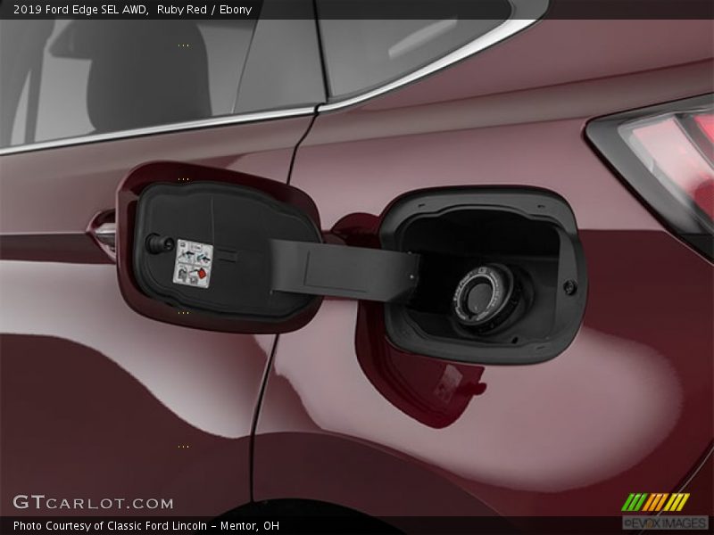 Ruby Red / Ebony 2019 Ford Edge SEL AWD