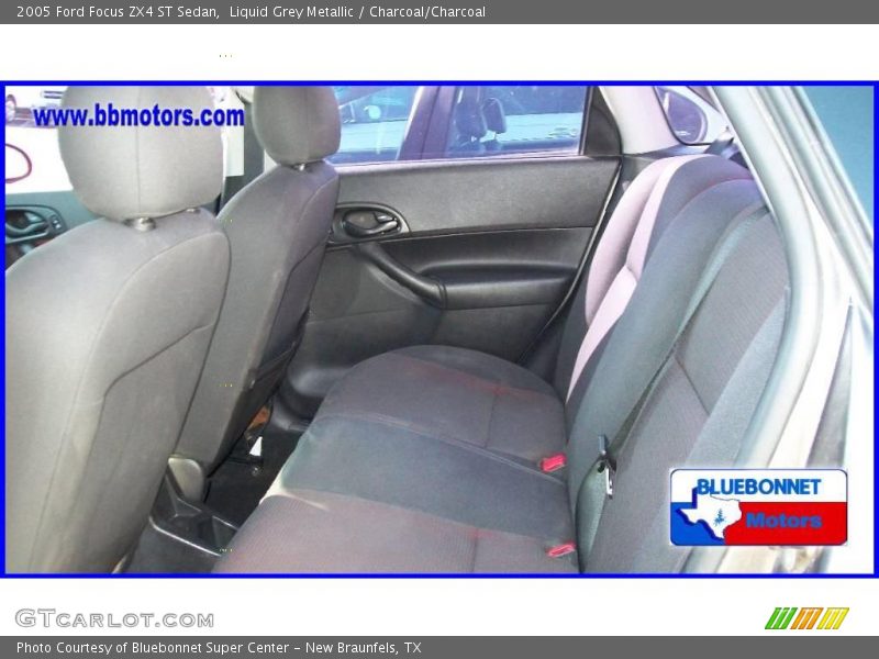 Liquid Grey Metallic / Charcoal/Charcoal 2005 Ford Focus ZX4 ST Sedan
