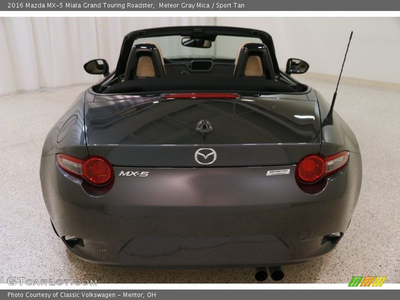 Meteor Gray Mica / Sport Tan 2016 Mazda MX-5 Miata Grand Touring Roadster