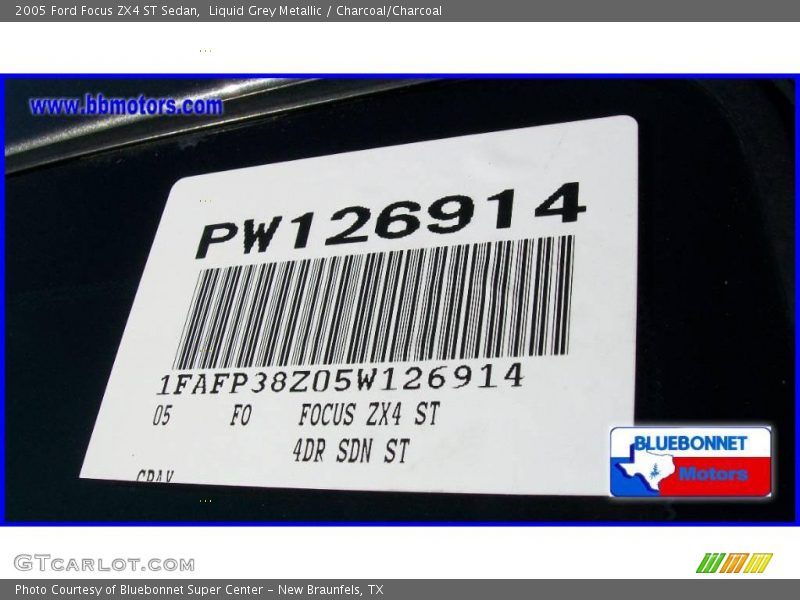 Liquid Grey Metallic / Charcoal/Charcoal 2005 Ford Focus ZX4 ST Sedan