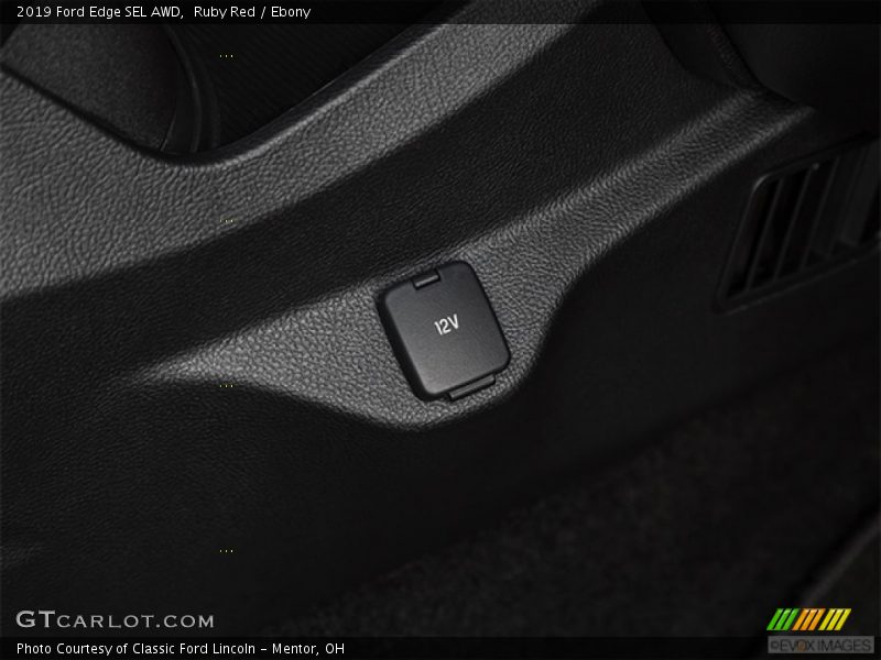 Ruby Red / Ebony 2019 Ford Edge SEL AWD